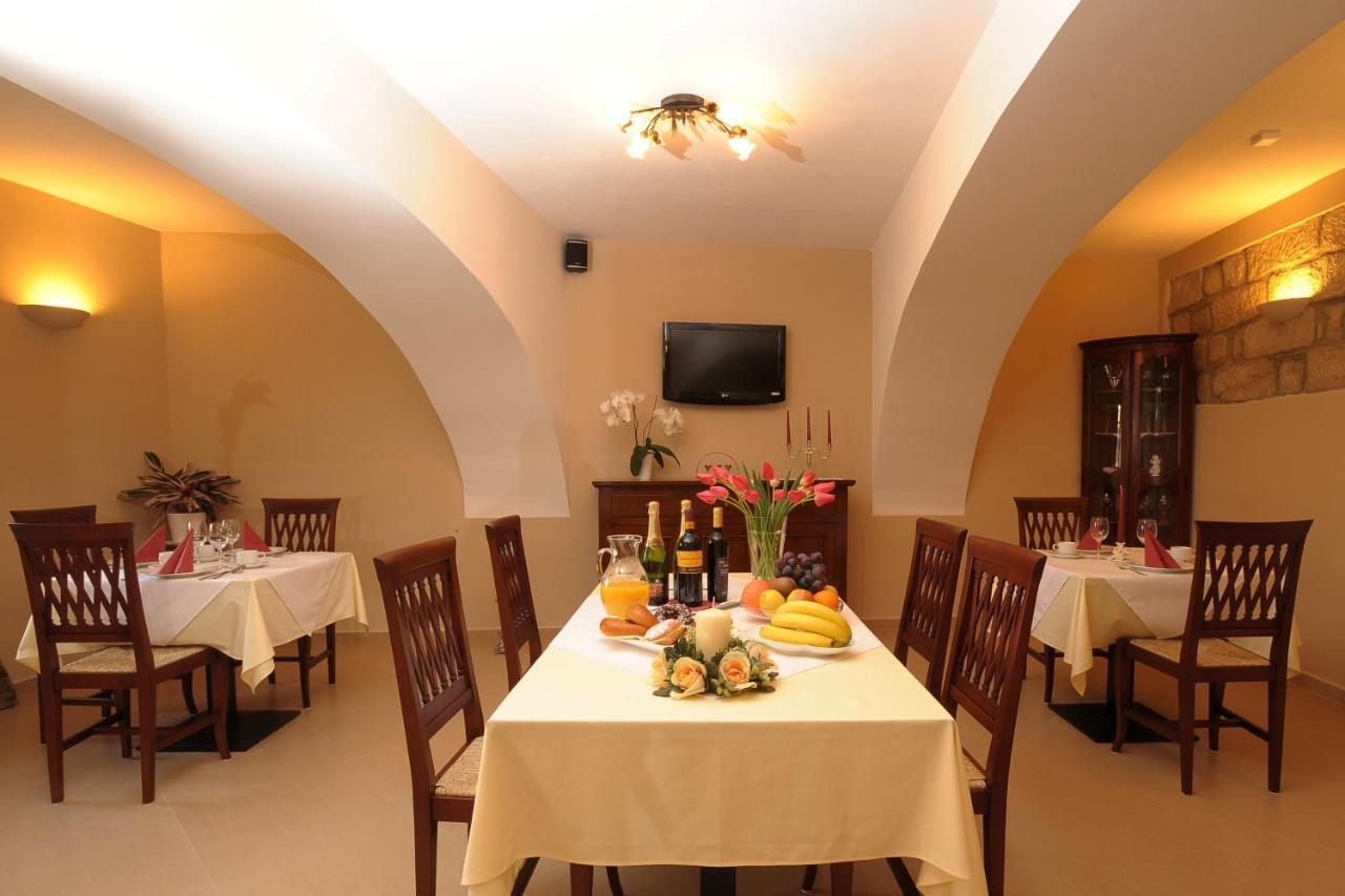 Apartment U Krale Tylova 515